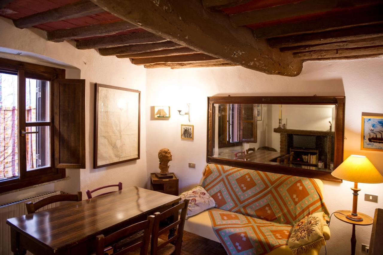 Borgo Antico - Torre Pugliola Apartment เลริชี ภายนอก รูปภาพ