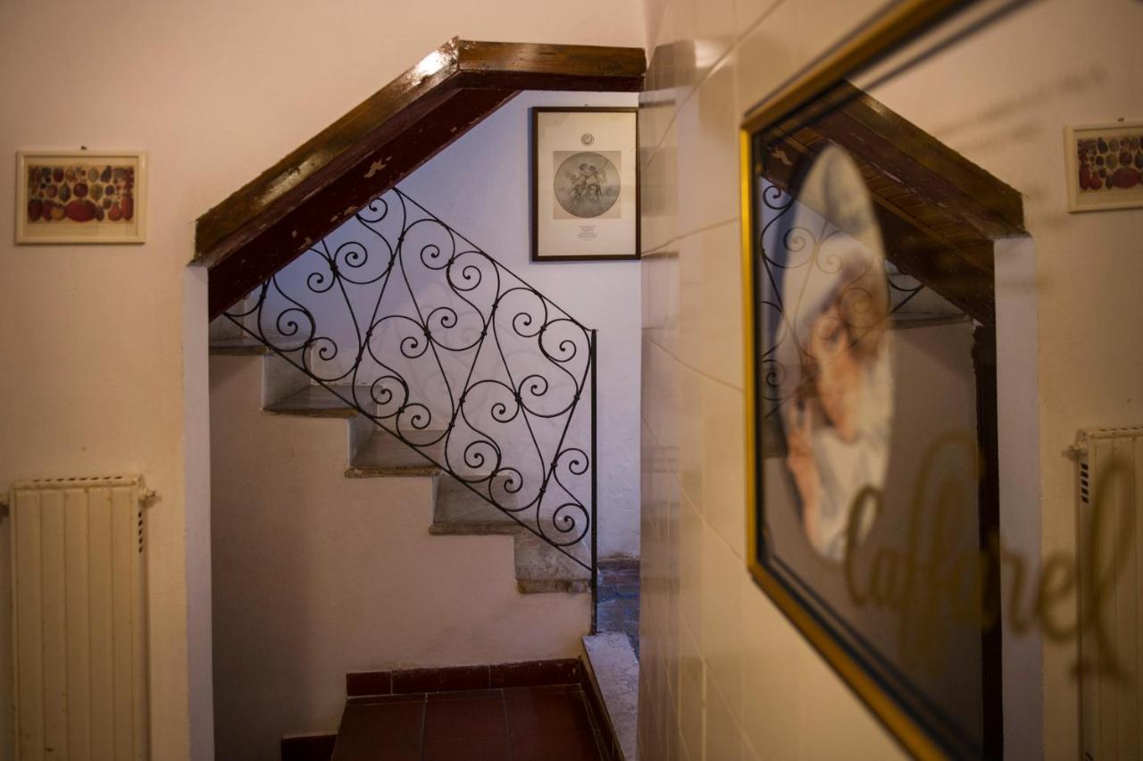 Borgo Antico - Torre Pugliola Apartment เลริชี ภายนอก รูปภาพ