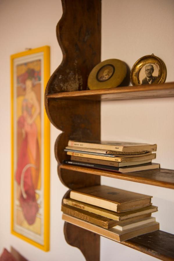 Borgo Antico - Torre Pugliola Apartment เลริชี ภายนอก รูปภาพ