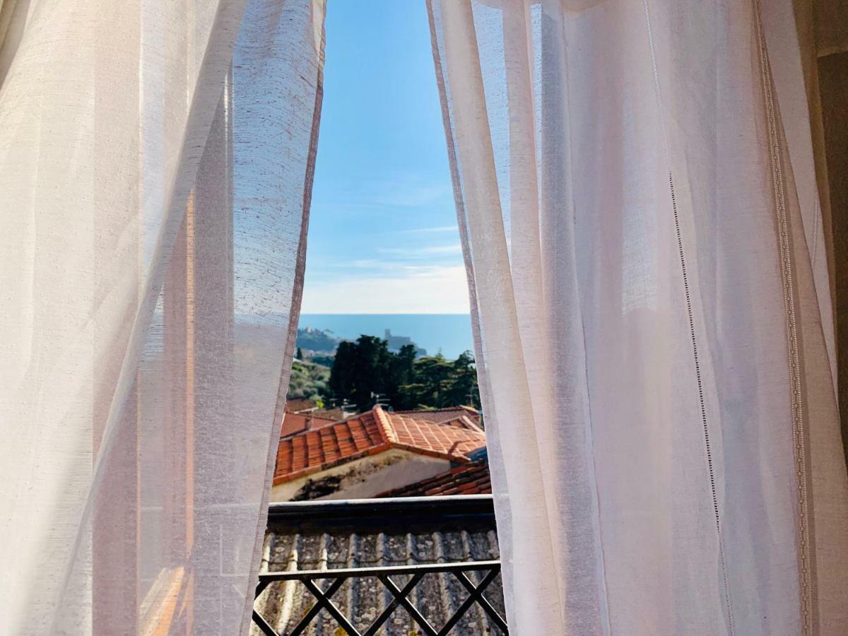 Borgo Antico - Torre Pugliola Apartment เลริชี ภายนอก รูปภาพ